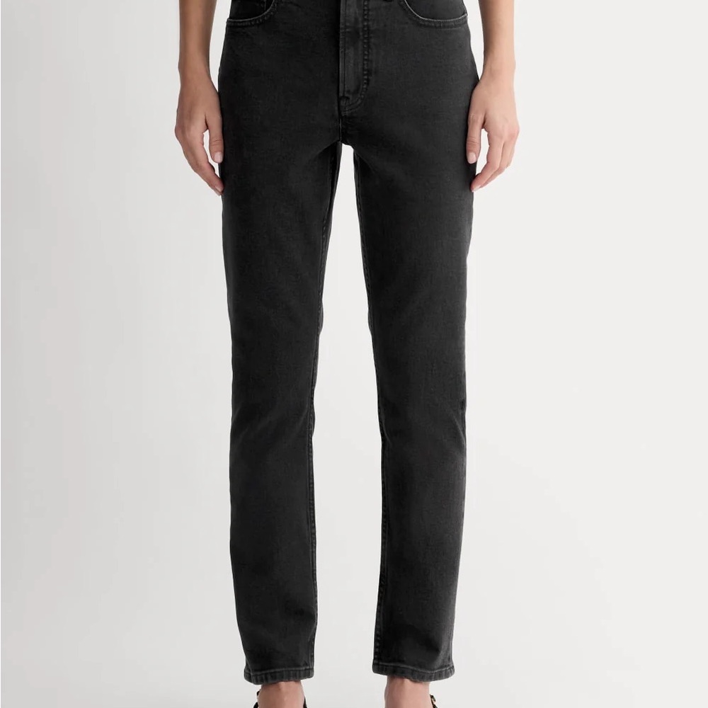 Everlane The Original Cheeky Jean in Black, size 26R